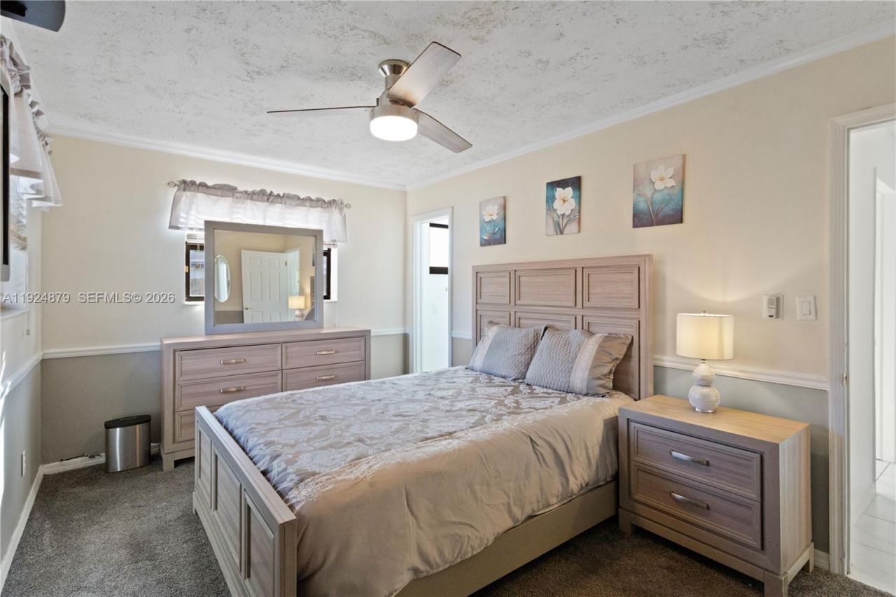 1410 NW 42nd St, Fort Lauderdale, FL 33309 Photo