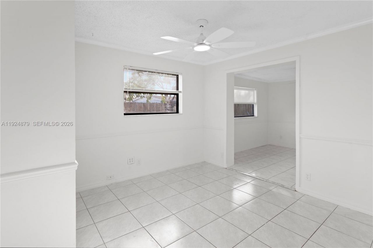 1410 NW 42nd St, Fort Lauderdale, FL 33309 Photo
