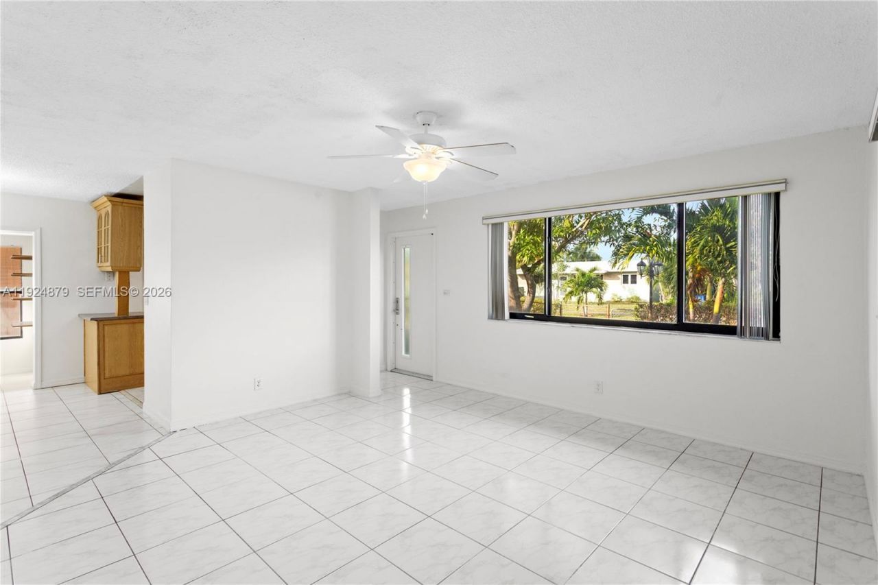 1410 NW 42nd St, Fort Lauderdale, FL 33309 Photo