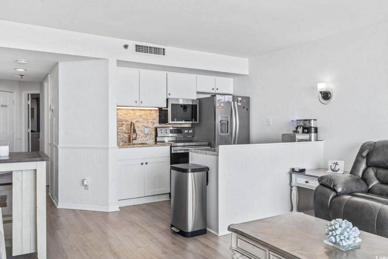 5523 N Ocean Blvd. Photo 10