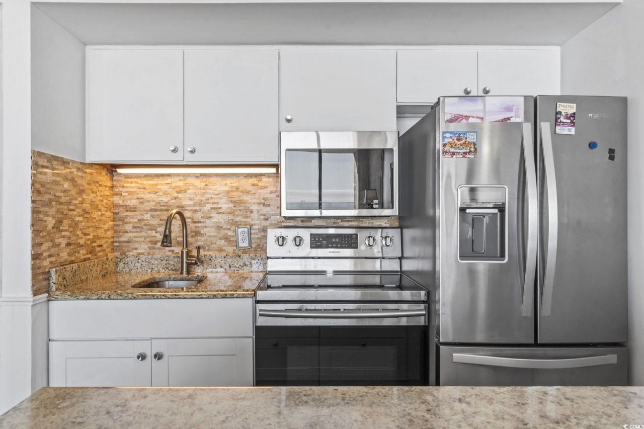 5523 N Ocean Blvd. Photo 11