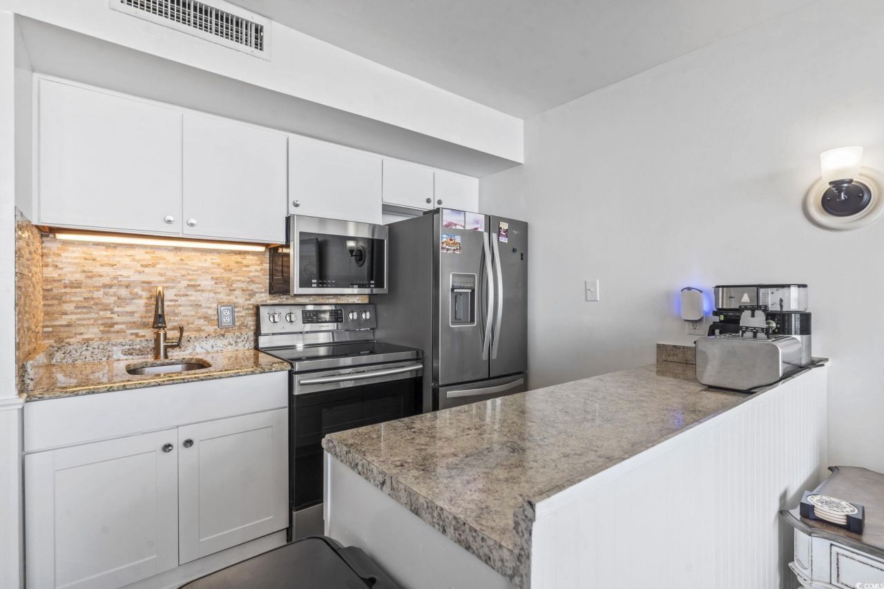 5523 N Ocean Blvd. Photo 23