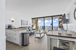 5523 N Ocean Blvd. photo 4