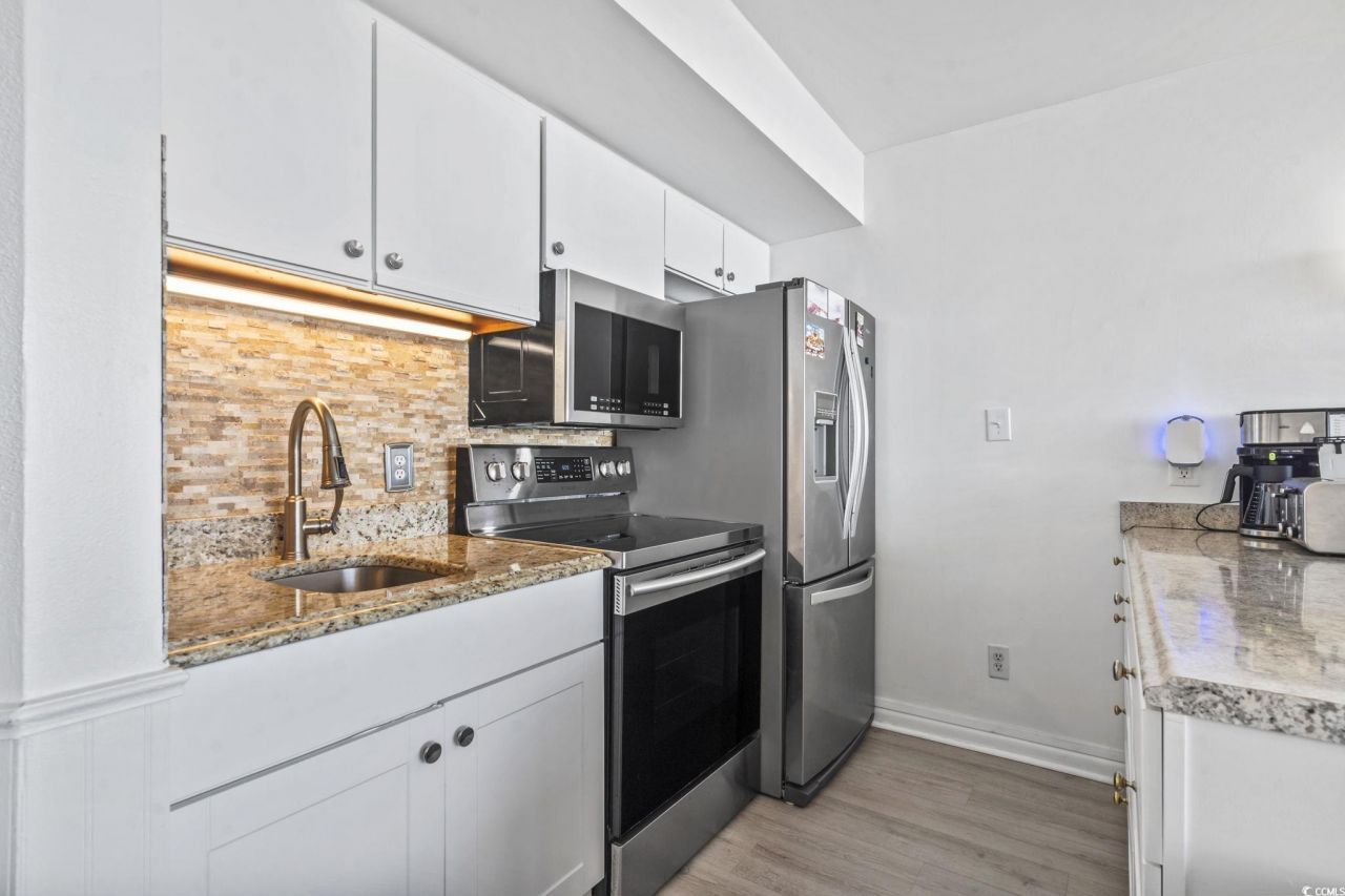 5523 N Ocean Blvd. Photo 5