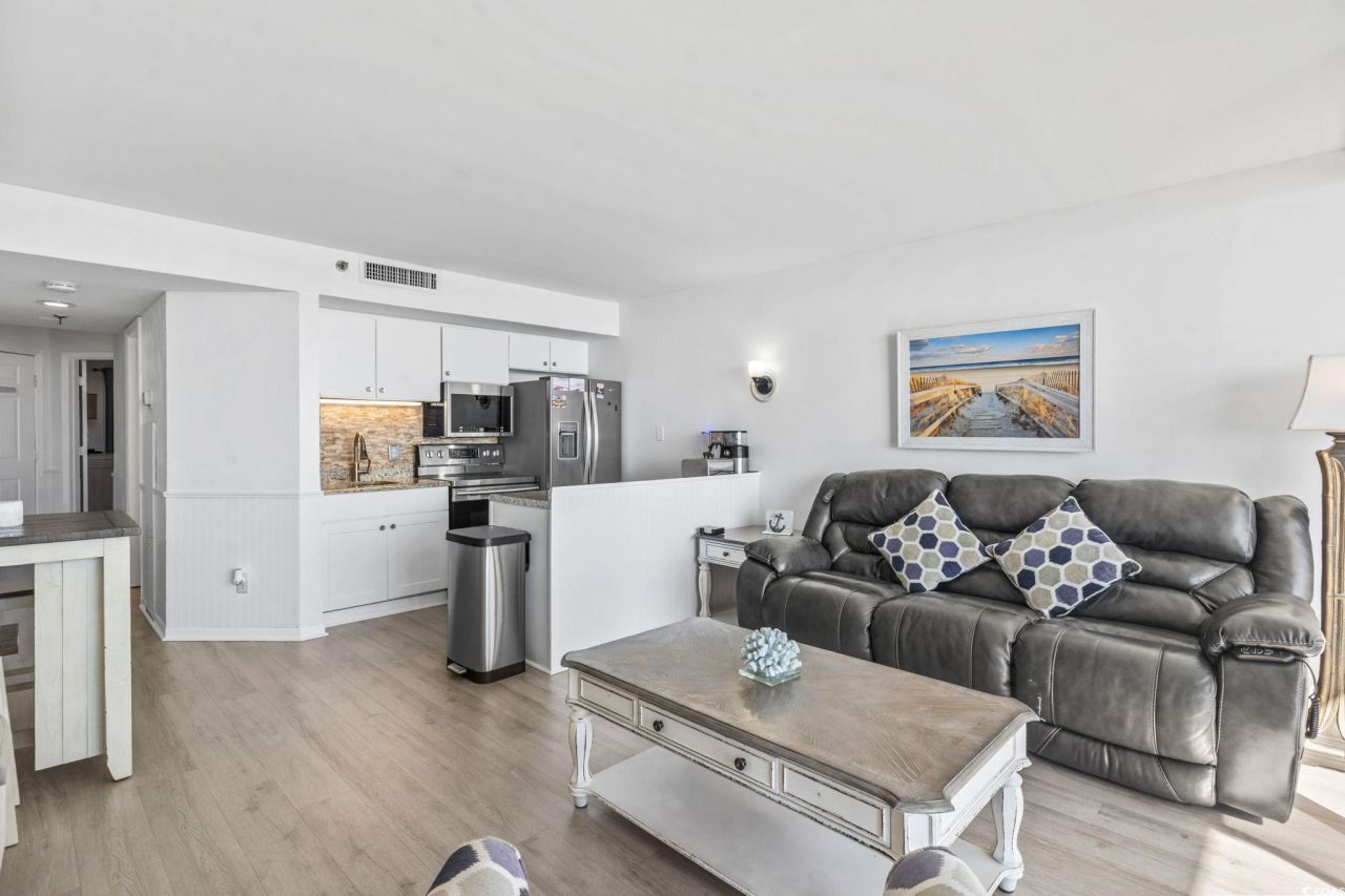 5523 N Ocean Blvd. Photo 9