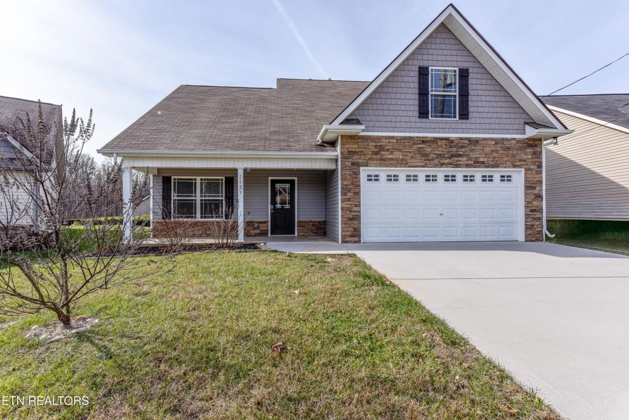 1125 Blackstone View Lane, Knoxville, TN 37932 Main Photo