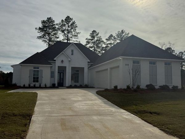 378 Wellstone Place, Madison, MS 39110