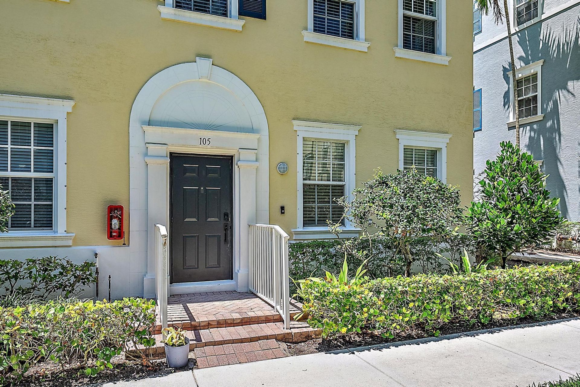 107 Pond Apple Lane, Unit 105, Jupiter, FL 33458 Photo