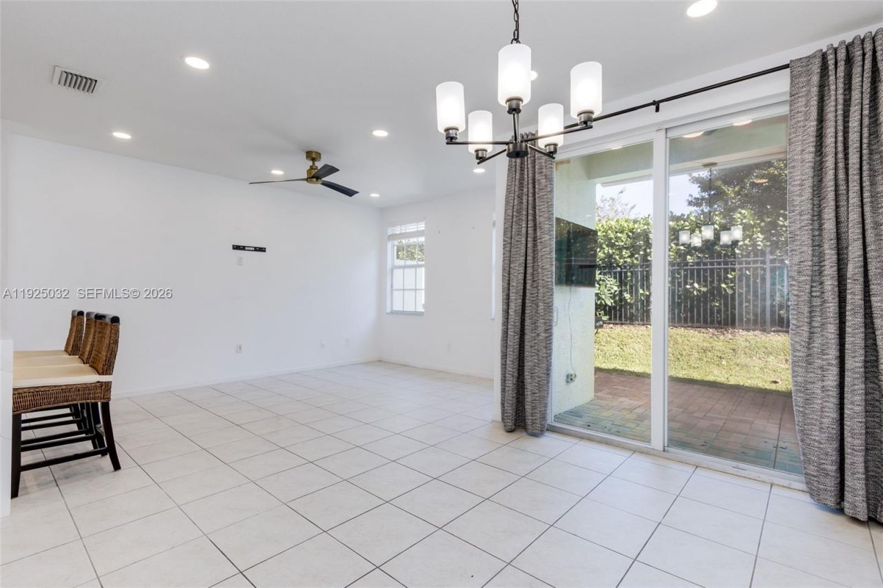 1015 Ventnor Ave, Unit 3E, Delray Beach, FL 33444 Photo