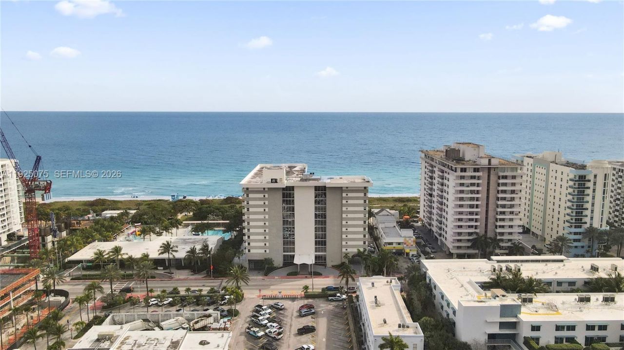 9273 Collins Ave, Unit 407, Surfside, FL 33154 Photo