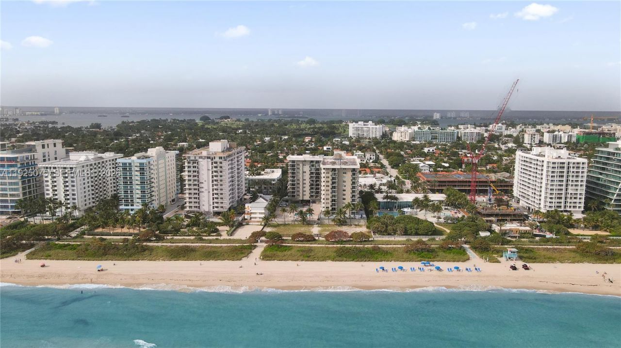 9273 Collins Ave, Unit 407, Surfside, FL 33154 Photo