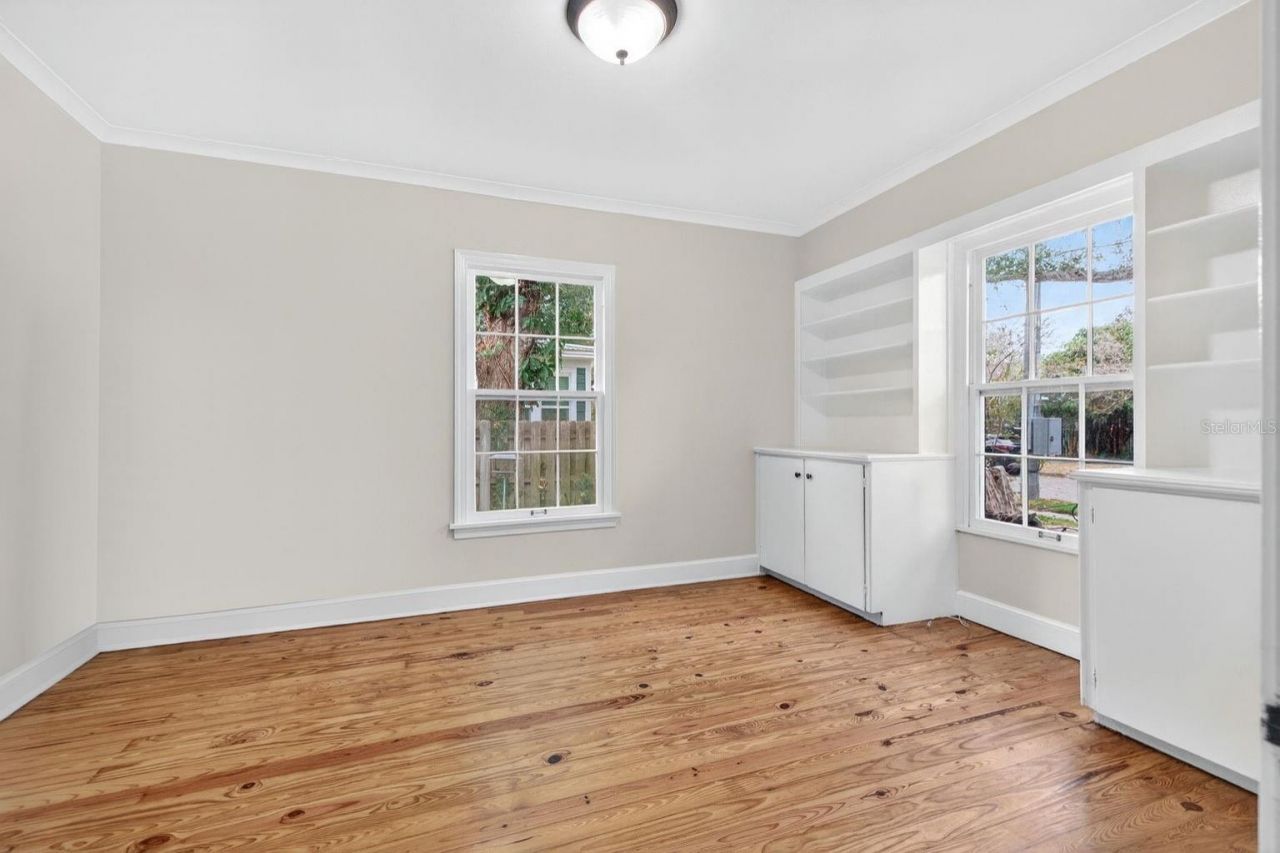 737 28th Avenue N, Saint Petersburg, FL 33704 Photo