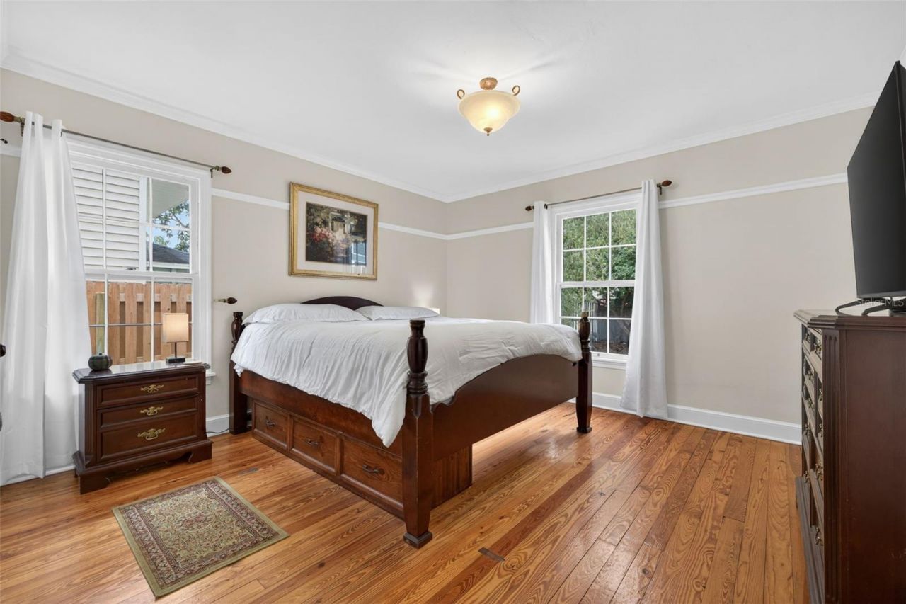 737 28th Avenue N, Saint Petersburg, FL 33704 Photo