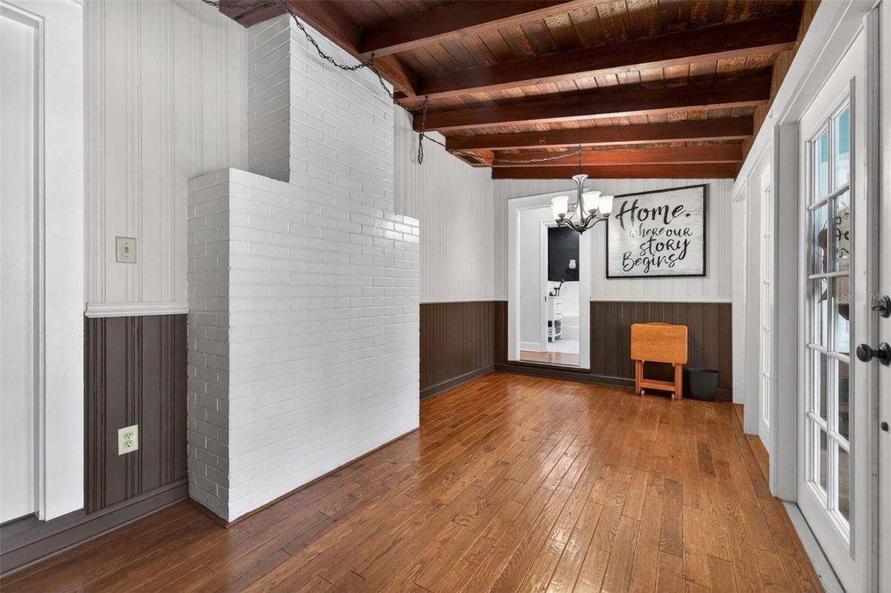 737 28th Avenue N, Saint Petersburg, FL 33704 Photo