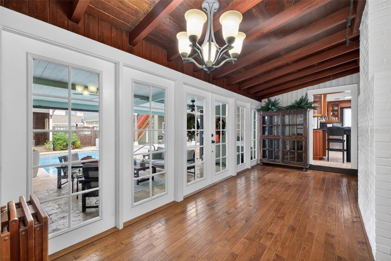 737 28th Avenue N, Saint Petersburg, FL 33704 Photo