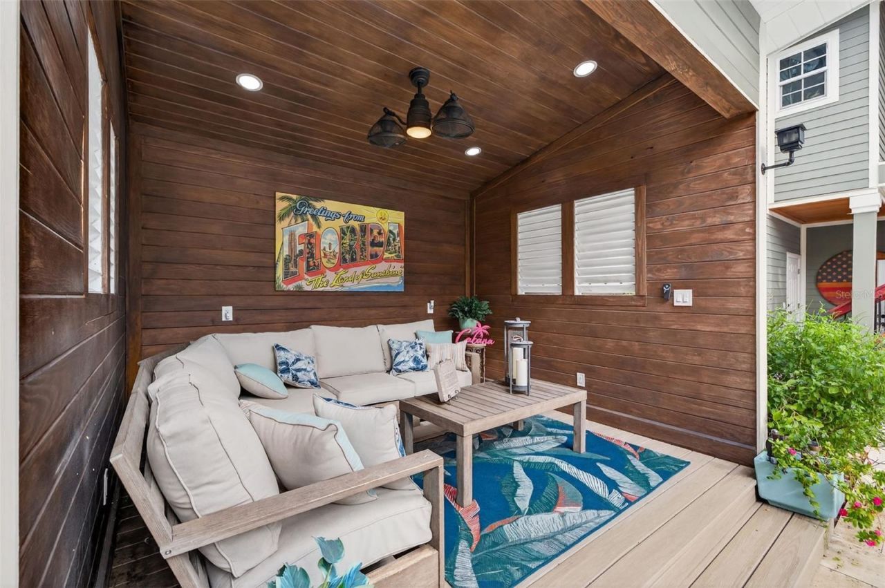 737 28th Avenue N, Saint Petersburg, FL 33704 Photo