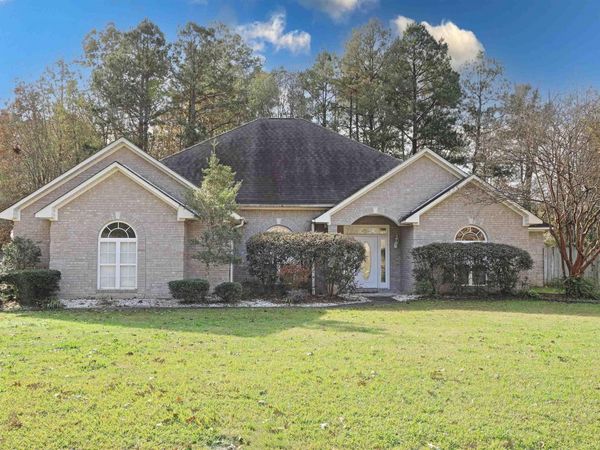 1002 W 73rd, Pine Bluff, AR 71603