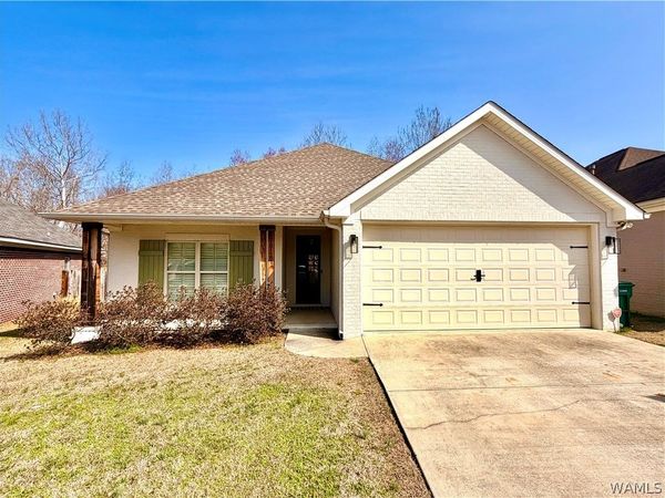 2010 Waterford Circle, Tuscaloosa, AL 35405