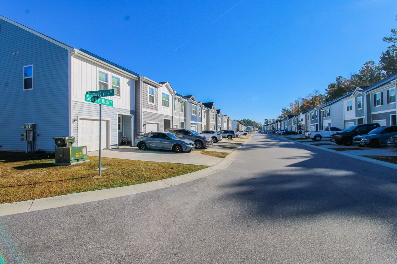 507 Scarlett Maple Street Photo 21