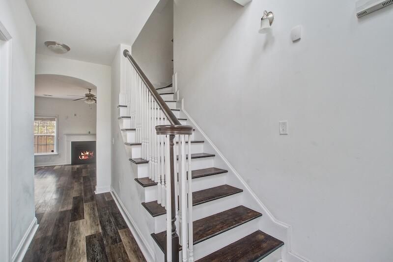 105 Netherfield Drive Photo 14