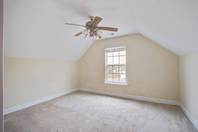 105 Netherfield Drive Photo 27