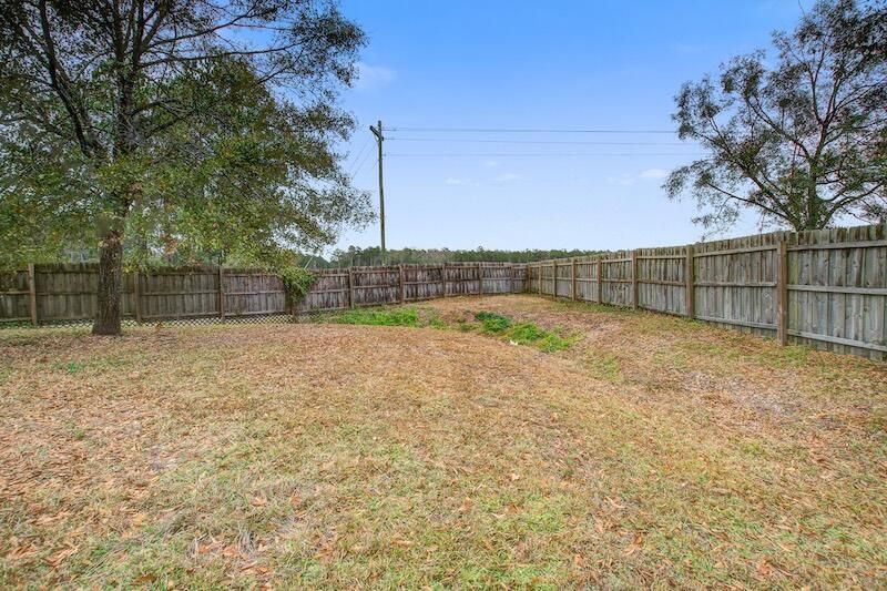 105 Netherfield Drive Photo 39