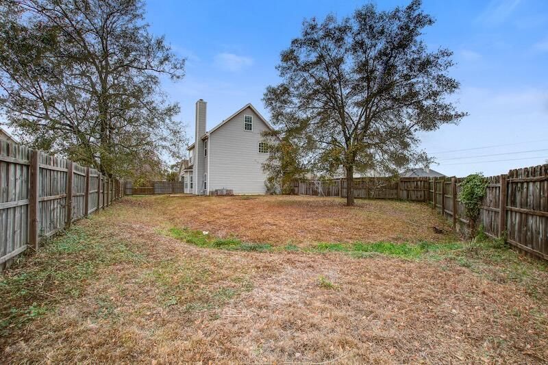 105 Netherfield Drive Photo 40