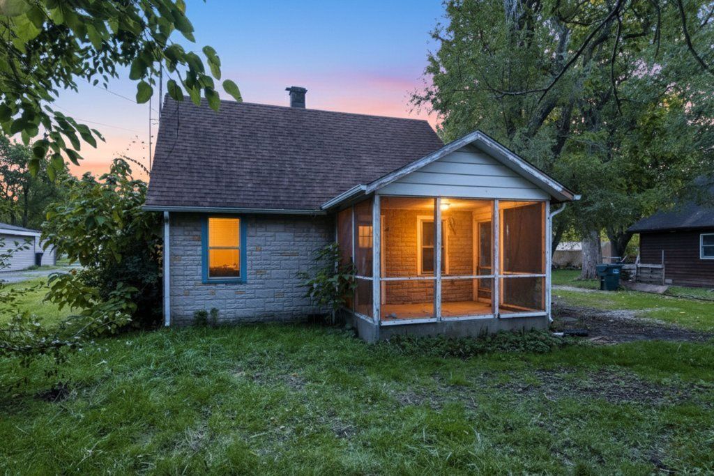 2131 W Exchange Street, Crete, IL 60417 Main Photo