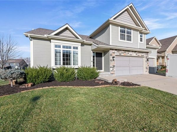 8100 NE 102nd Street, Kansas City, MO 64157