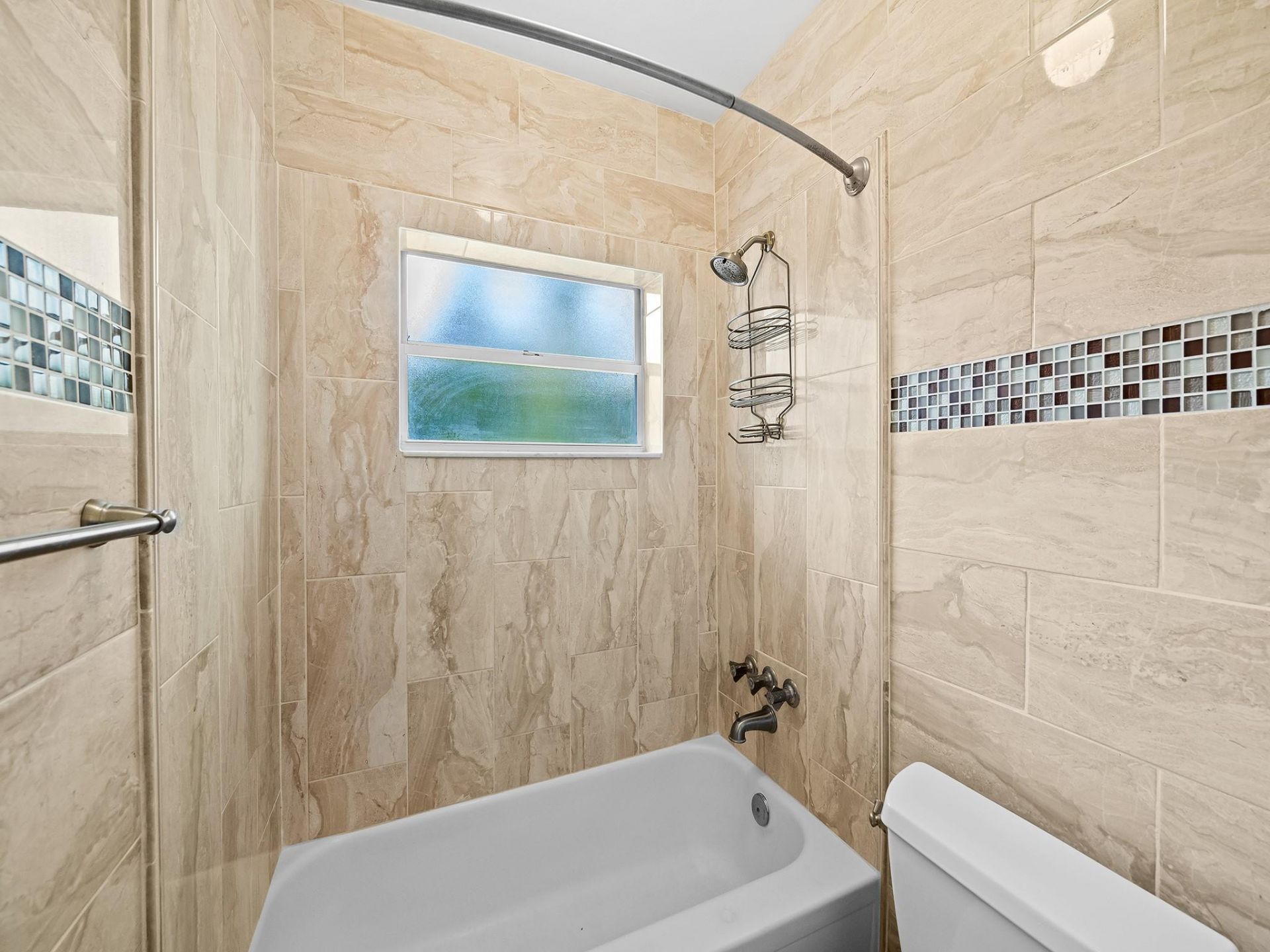 1640 NE 4th Place, Fort Lauderdale, FL 33301 Photo