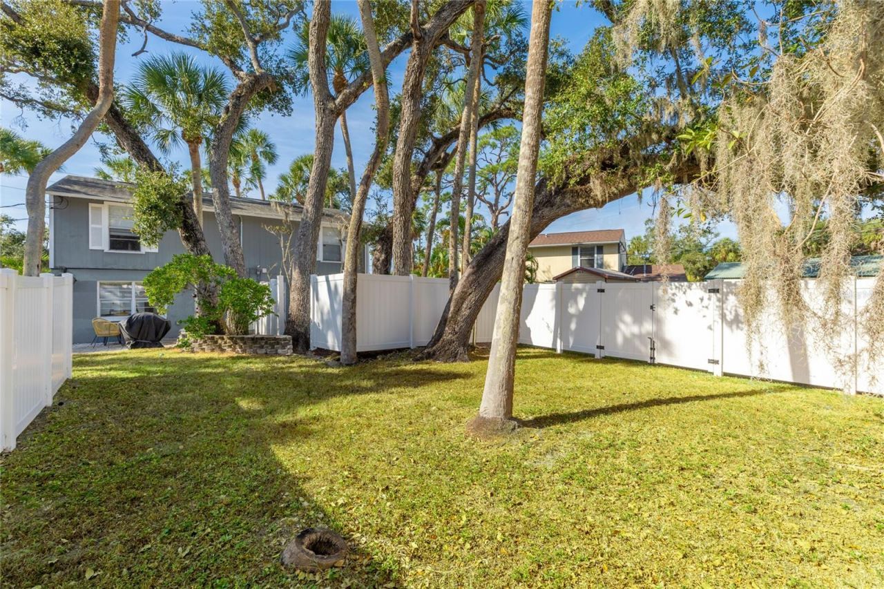 1610 & 1612 N Orange Avenue, Sarasota, FL 34236 Photo