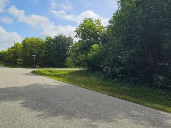 11331 4TH AVENUE, PUNTA GORDA, FL 33955