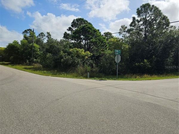 11352 5TH AVENUE, PUNTA GORDA, FL 33955