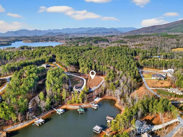 183 Crest View Drive NE, Nebo, NC 28761