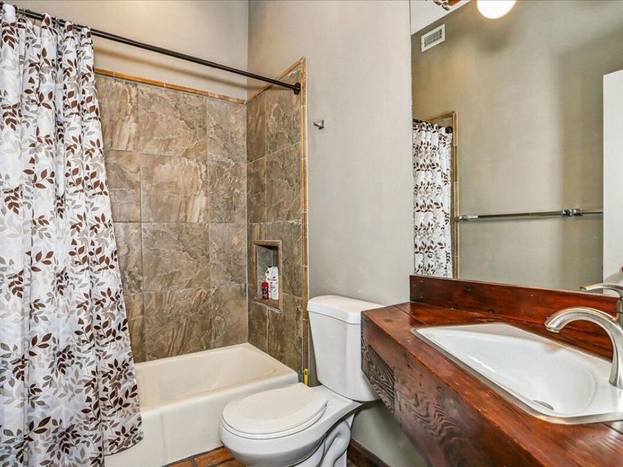 Property Image 46