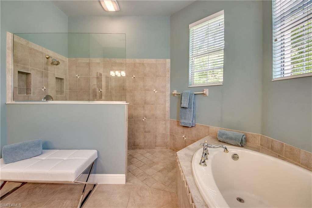 1434 El Dorado Pkwy W, Cape Coral, FL 33914 Photo