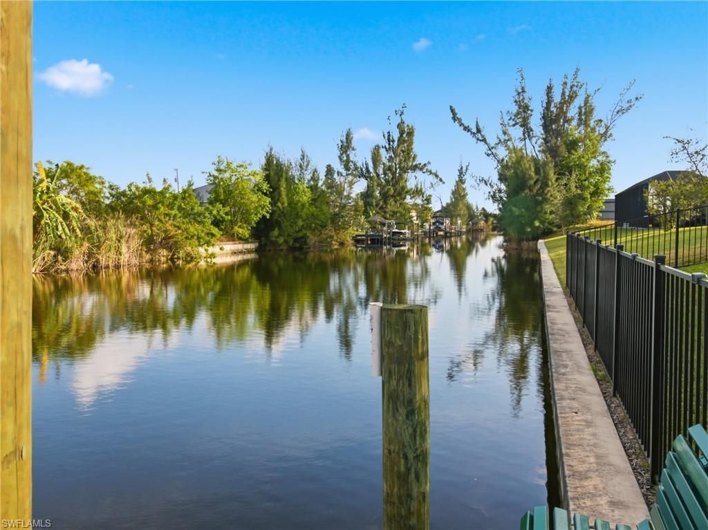 2233 SW 17th Pl, Cape Coral, FL 33991 Photo