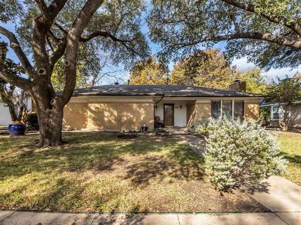 609 Kingsbridge Drive, Garland, TX 75040