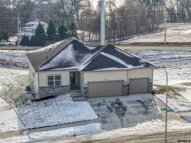 5117 S 198th Avenue, Omaha, NE 68135
