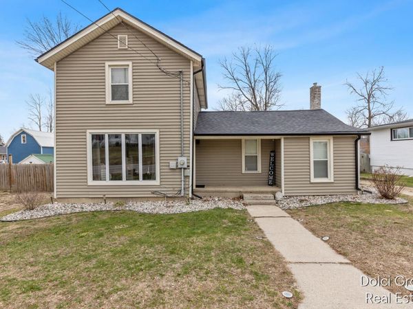 73 Mill Street, Saranac, MI 48881