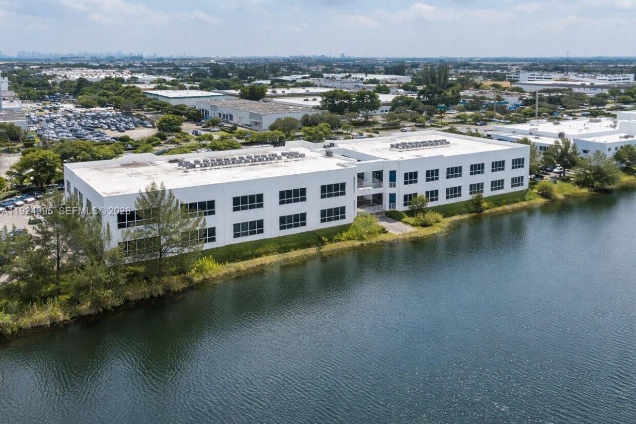 1500 NW 89th Ct, Unit 209, Doral, FL 33172 Photo