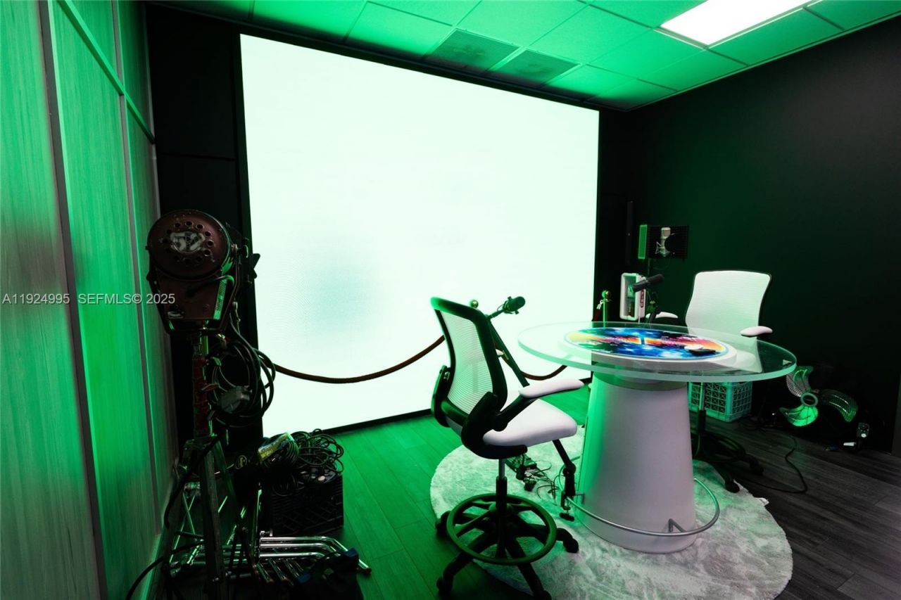 1500 NW 89th Ct, Unit 209, Doral, FL 33172 Photo