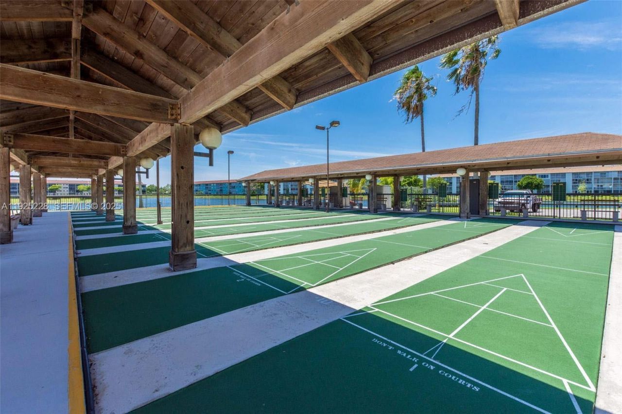 1000 SW 125th Ave, Unit 214N, Pembroke Pines, FL 33027 Photo