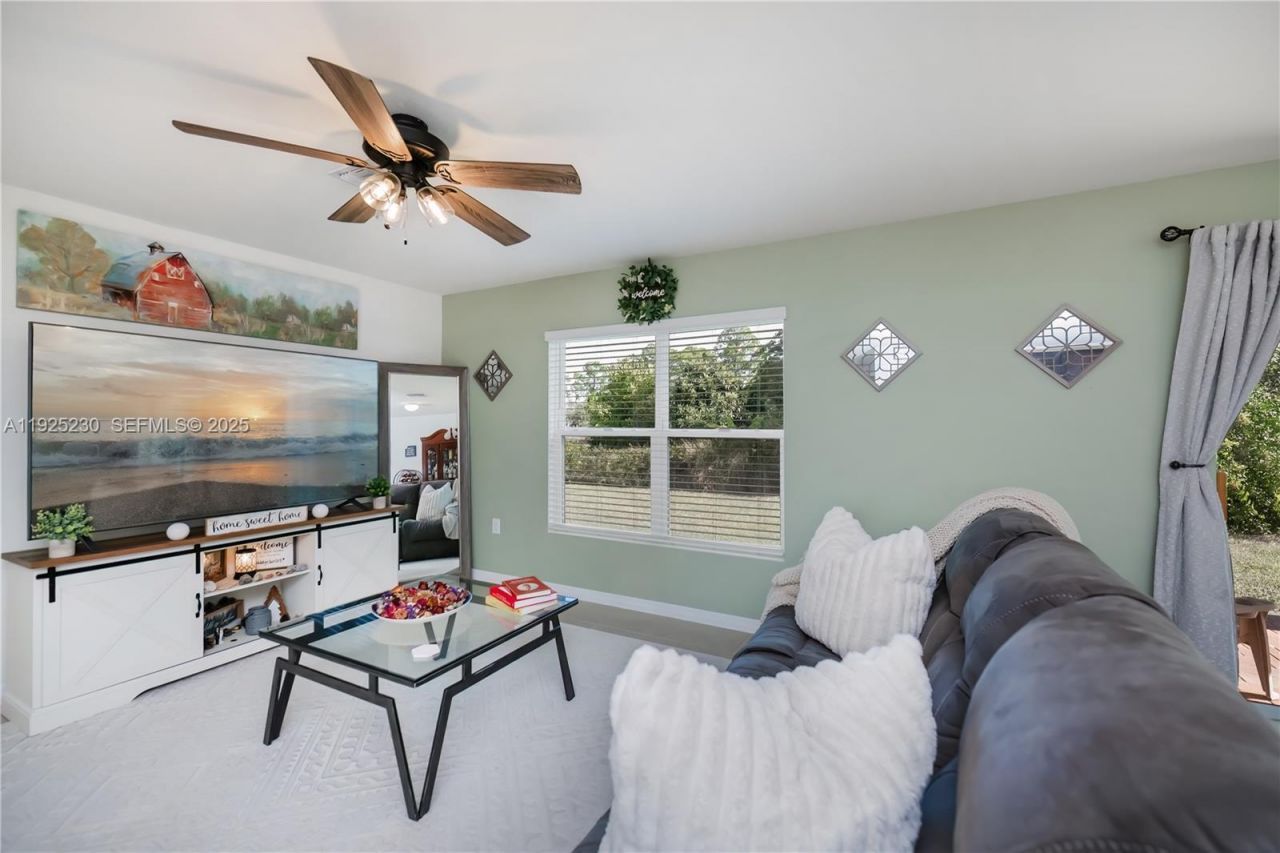 6058 S Moss Circle, La Belle, FL 33935 Photo