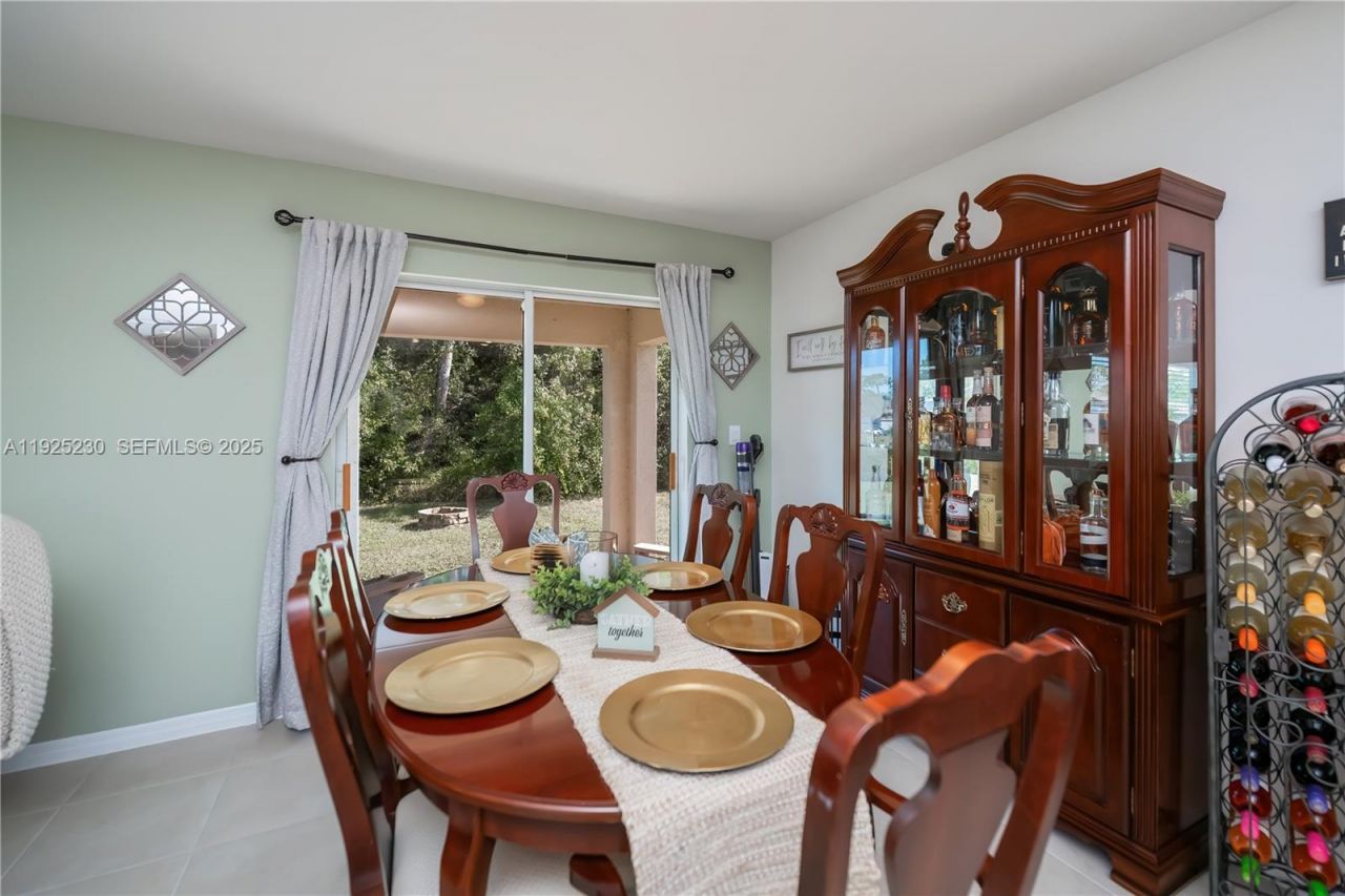 6058 S Moss Circle, La Belle, FL 33935 Photo