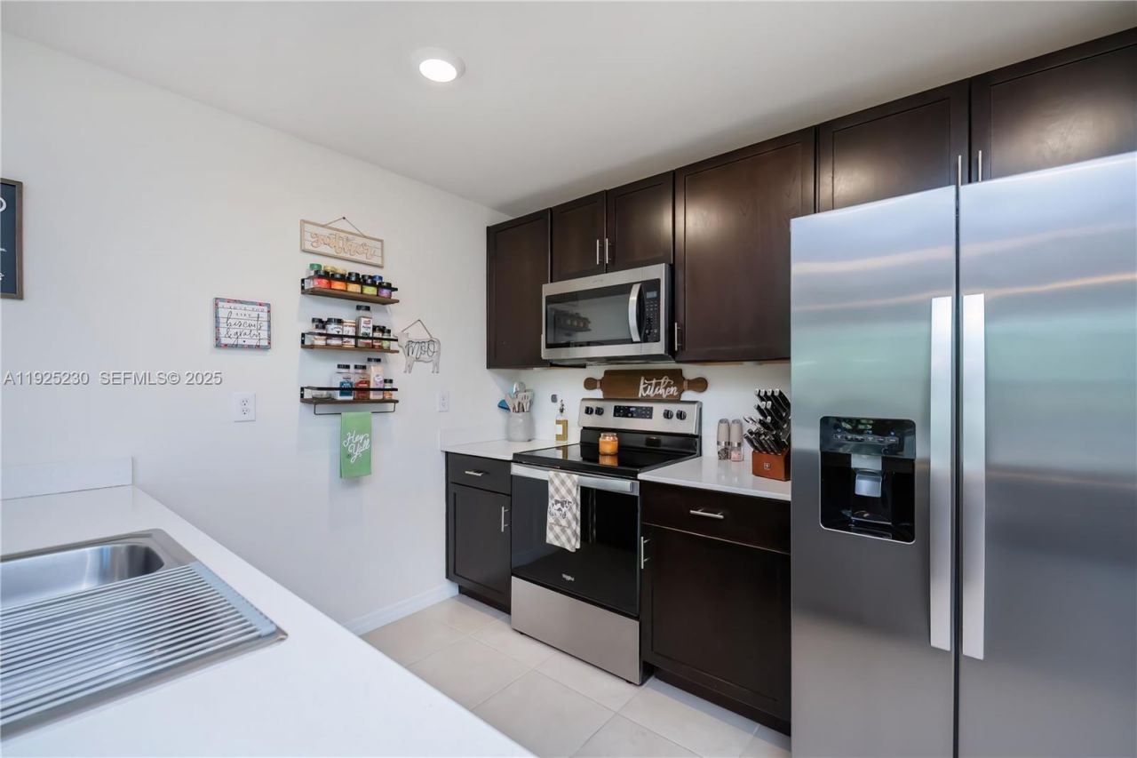 6058 S Moss Circle, La Belle, FL 33935 Photo