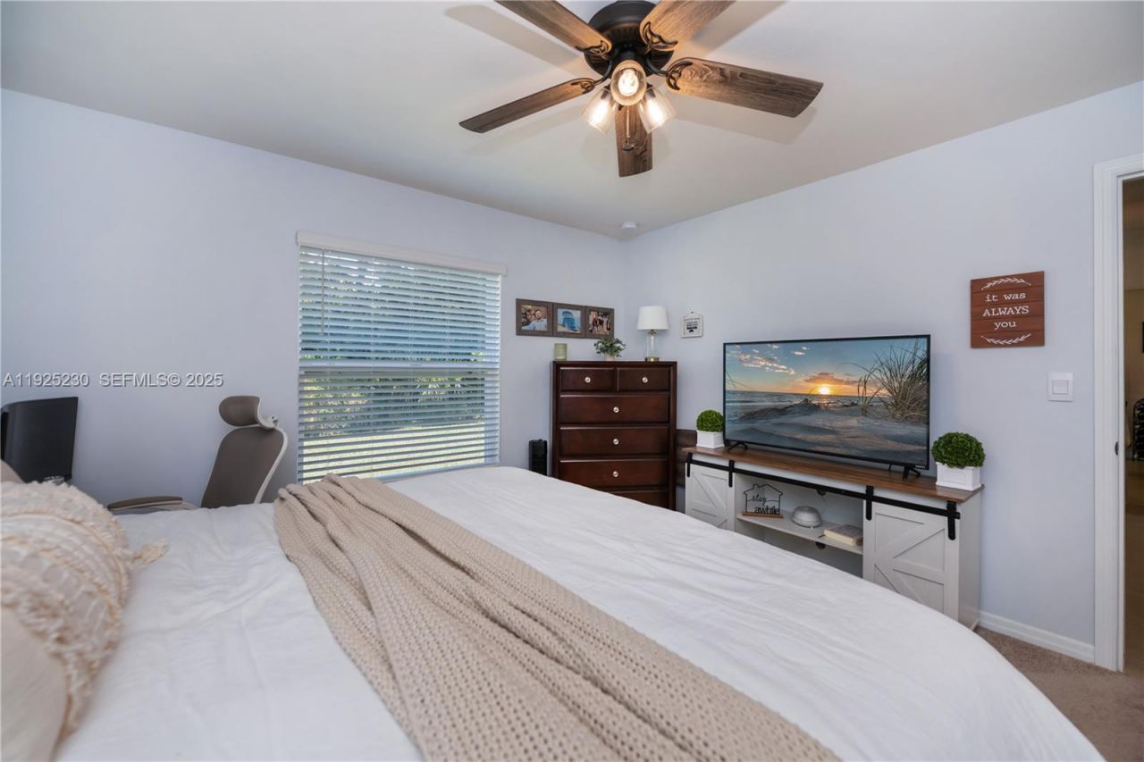 6058 S Moss Circle, La Belle, FL 33935 Photo