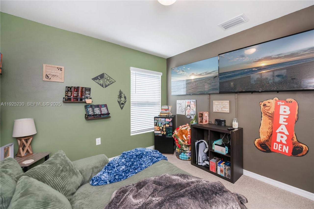 6058 S Moss Circle, La Belle, FL 33935 Photo