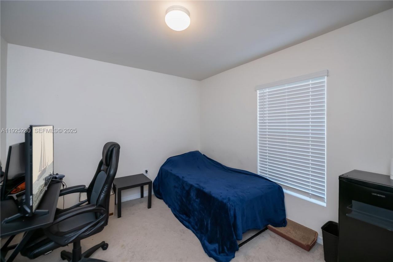 6058 S Moss Circle, La Belle, FL 33935 Photo