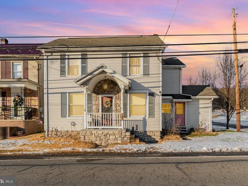 599 E Market Street, Williamstown, PA 17098 Main Photo